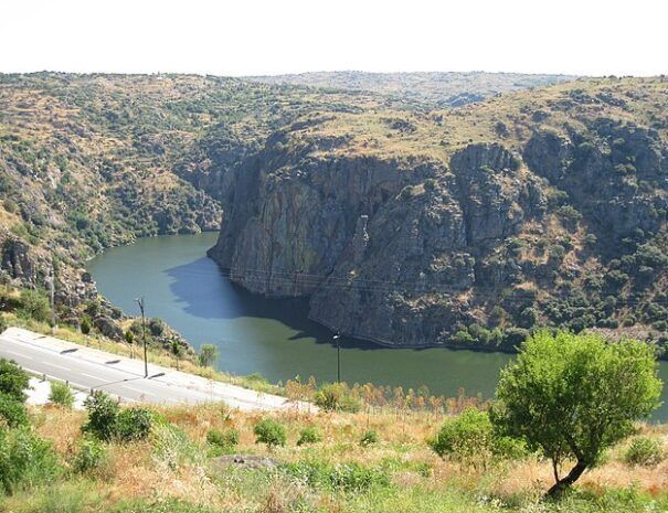 Miranda_do_Douro_-_panoramio